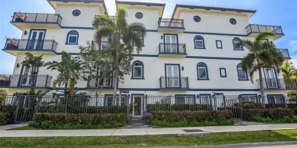 816 NE 7th Street