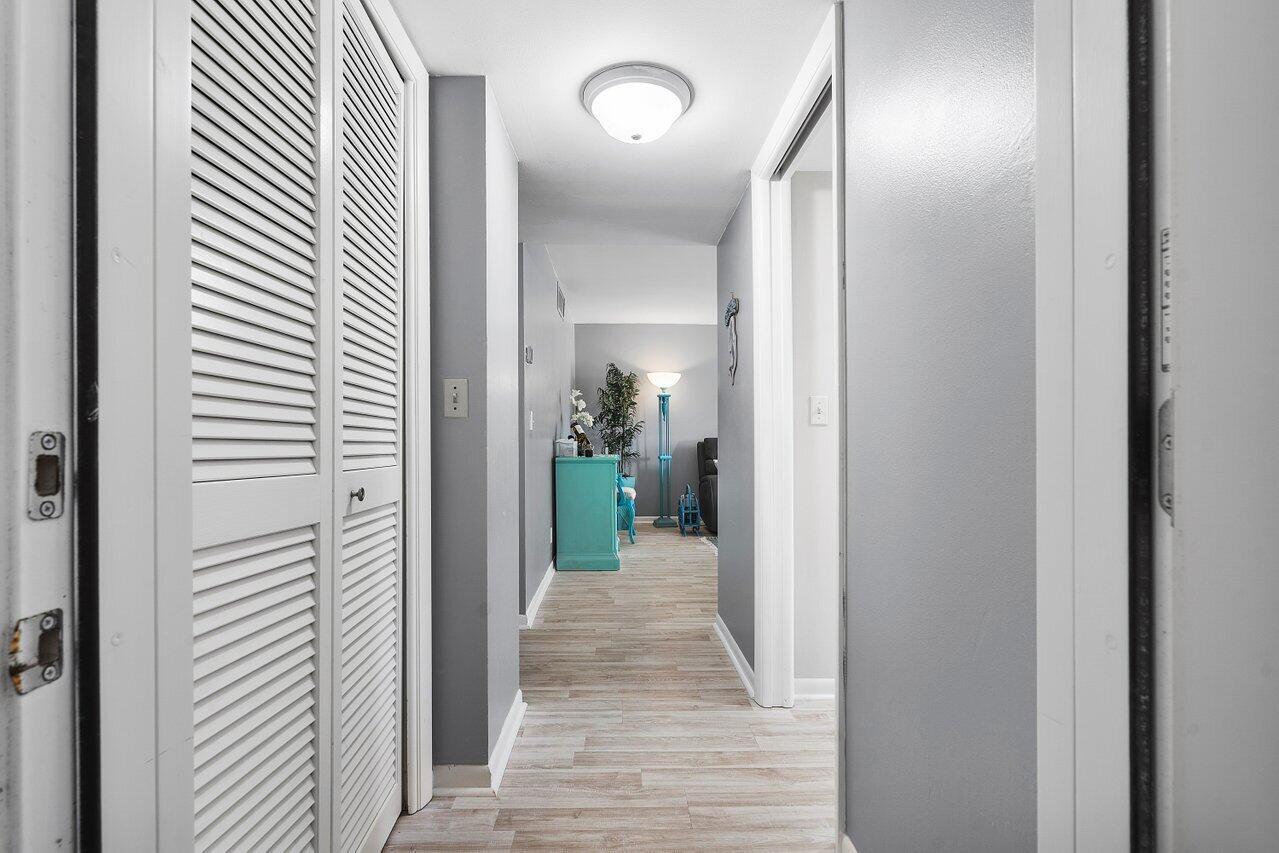 Image 2: 050-2525FloridaBoulevard-Unit130-DelrayB