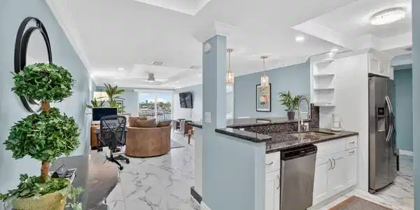 95 N Birch Road