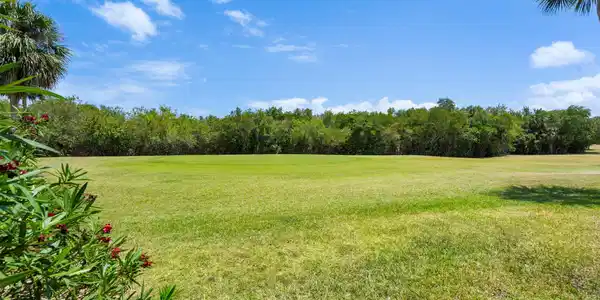 25 Vista Gardens Trail