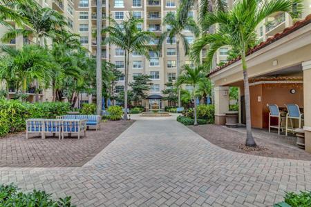 1805 N Flagler Drive