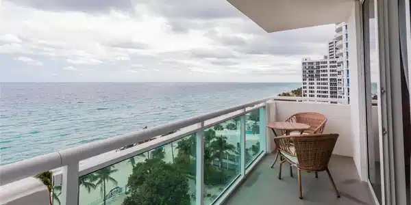 3001 S Ocean Drive