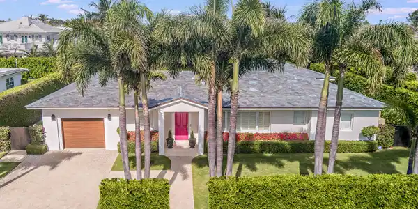 225 Jamaica Lane