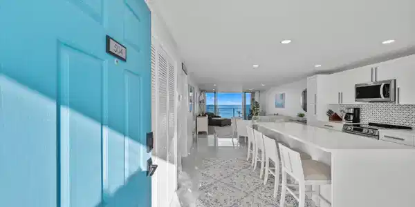 900 Ocean Drive