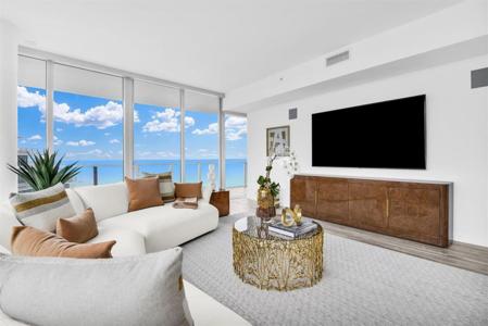 2200 N Ocean Boulevard