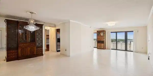 1201 S Ocean Drive