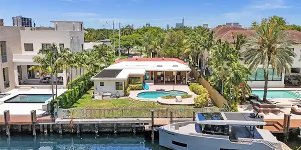 12900 N Bayshore Drive