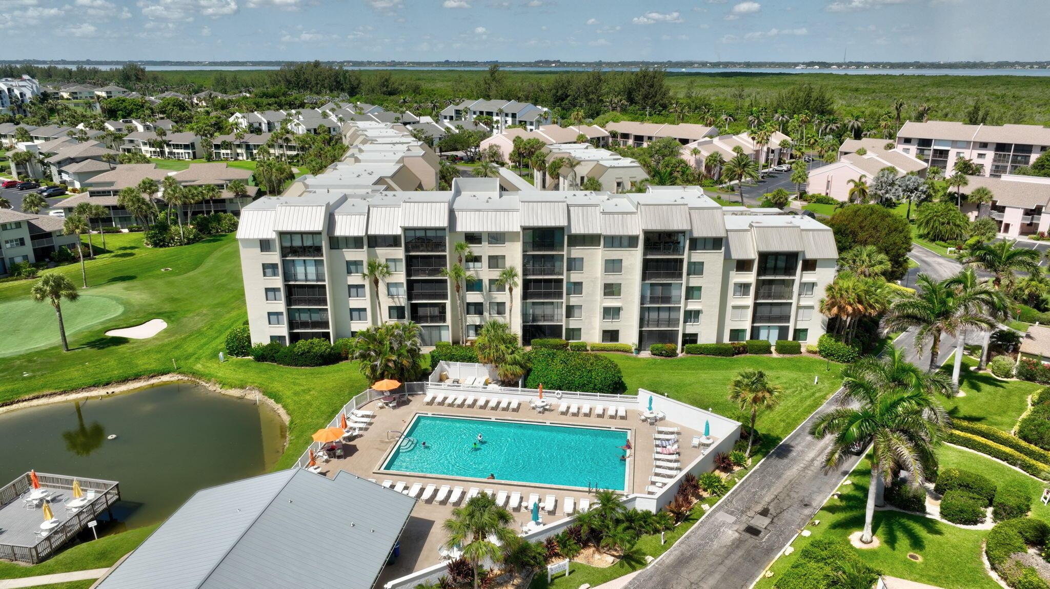 Image 4: OVERLOOK THE CAYMAN POOL.............