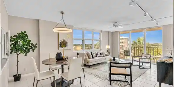1149 Hillsboro Mile