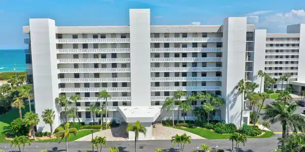 5061 North Highway A1a