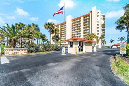 4250 N Highway A1a