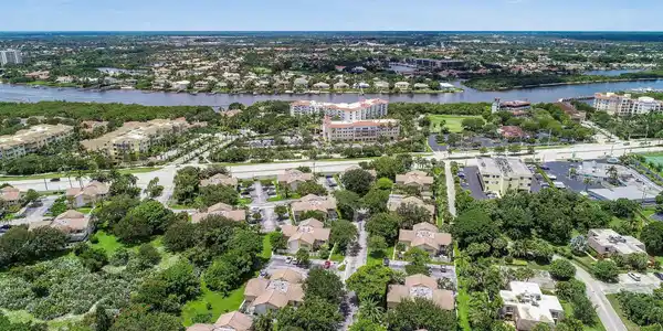 170 Seabreeze Circle