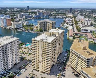 1833 S Ocean Drive