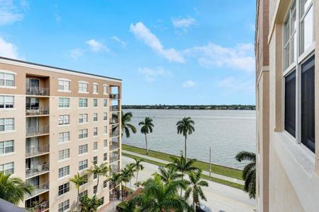 1801 N Flagler Drive