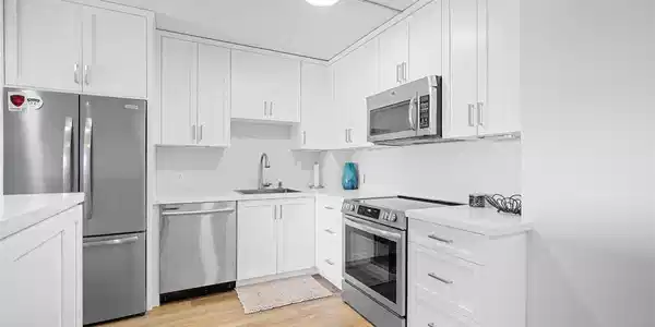 1625 SE 10th Avenue