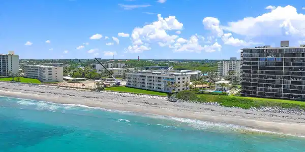 350 Beach Road