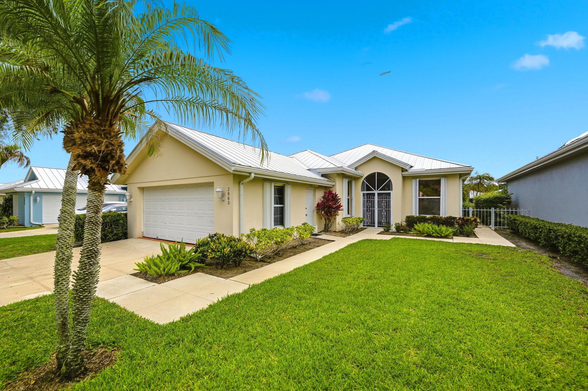 Image 2: 6-web-or-mls-2860-sw-brighton-way