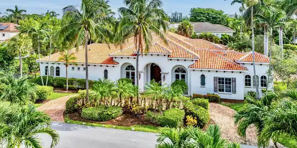 1191 Banyan Road