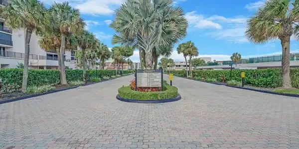 Image 3: Community Entrance