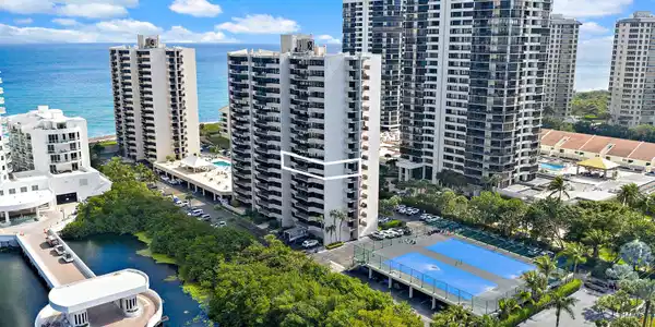 4200 N Ocean Drive