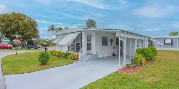 258 NE Cameo Way