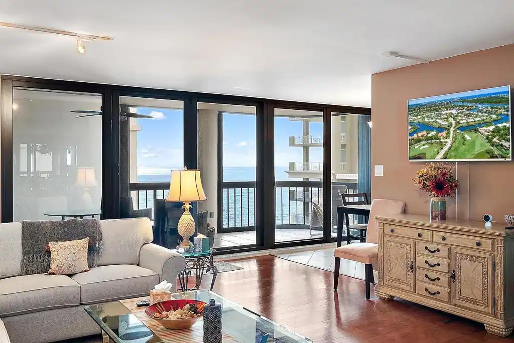 Image 1: Living Room View