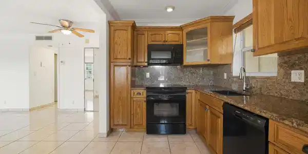 1455 N 12th Court