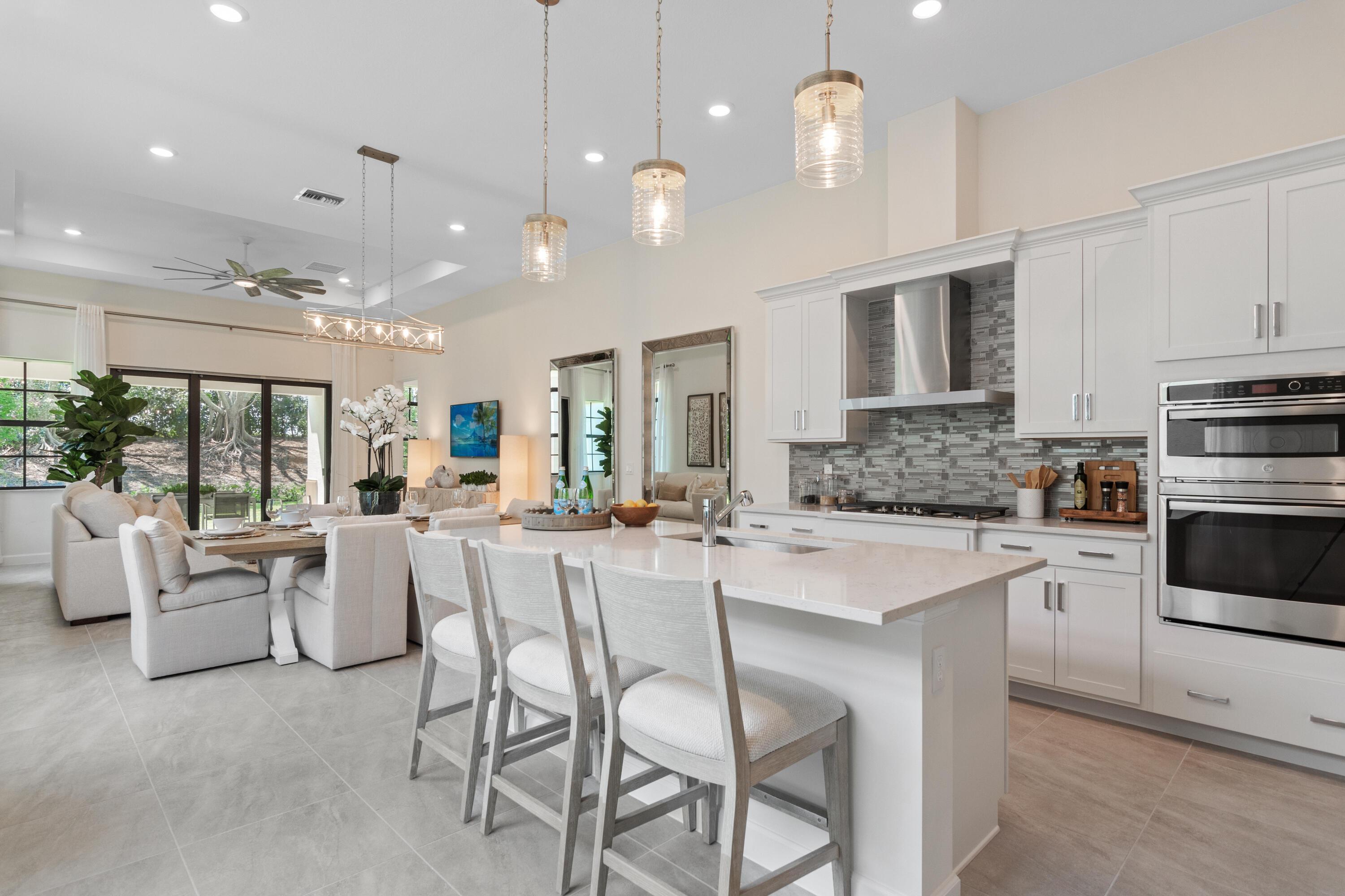 Image 1: PBH_Tesoro_Angela_Pic_Kitchen_1of4_F1