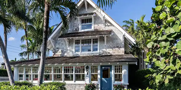 357 Seabreeze Avenue