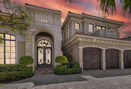 838 NE 70th Street