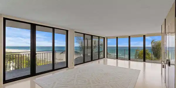 2580 S Ocean Boulevard