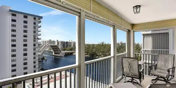 Image 3: 4-web-or-mls-001L2916