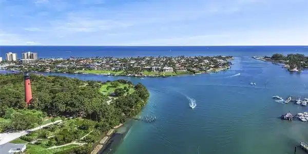 300 N Highway A1a