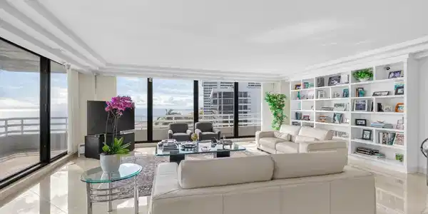Image 2: Living Area