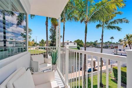 535 Hendricks Isle