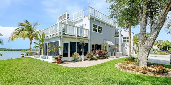 2402 Harbour Cove Drive