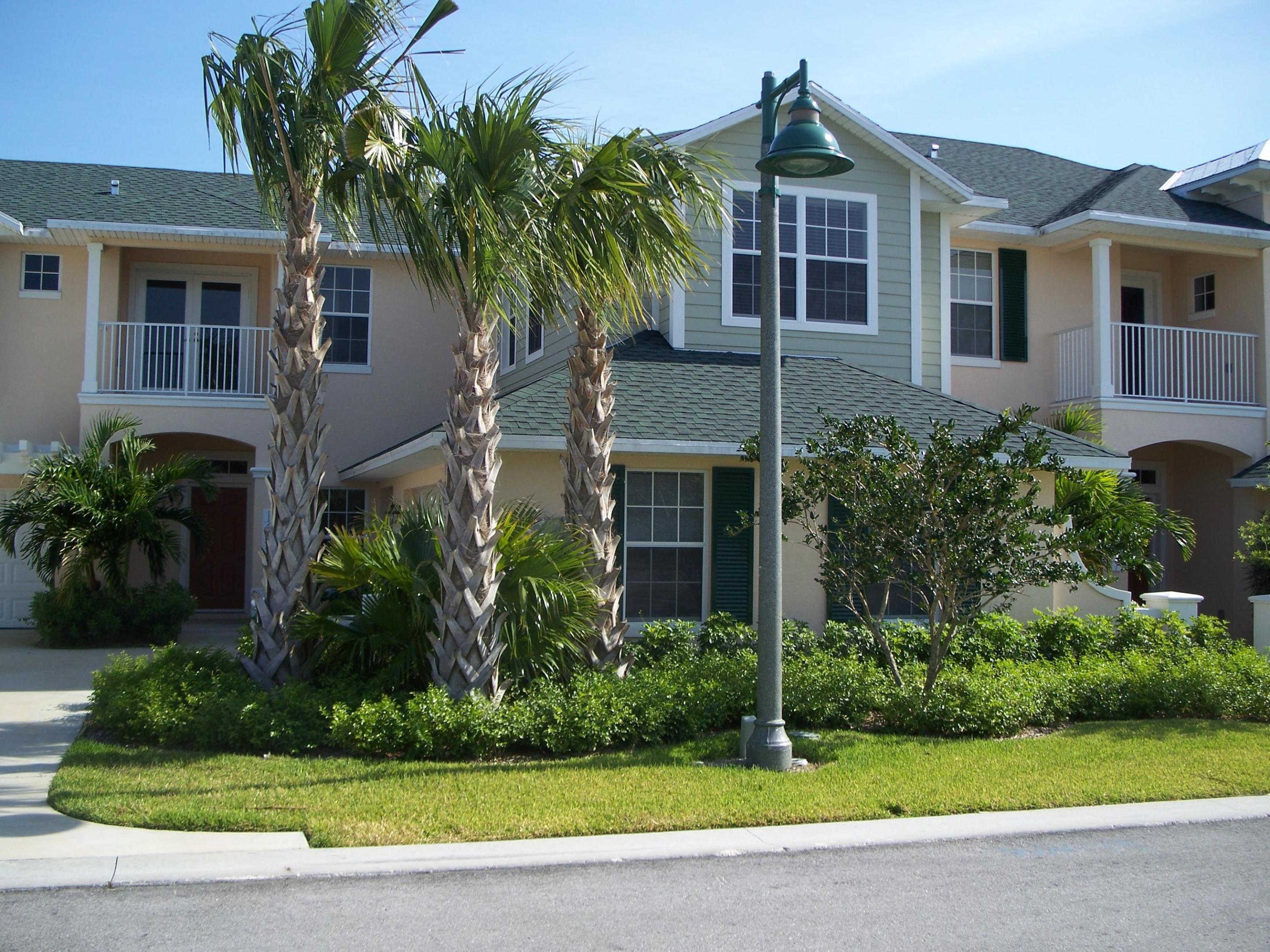 Image 2: Front of Home