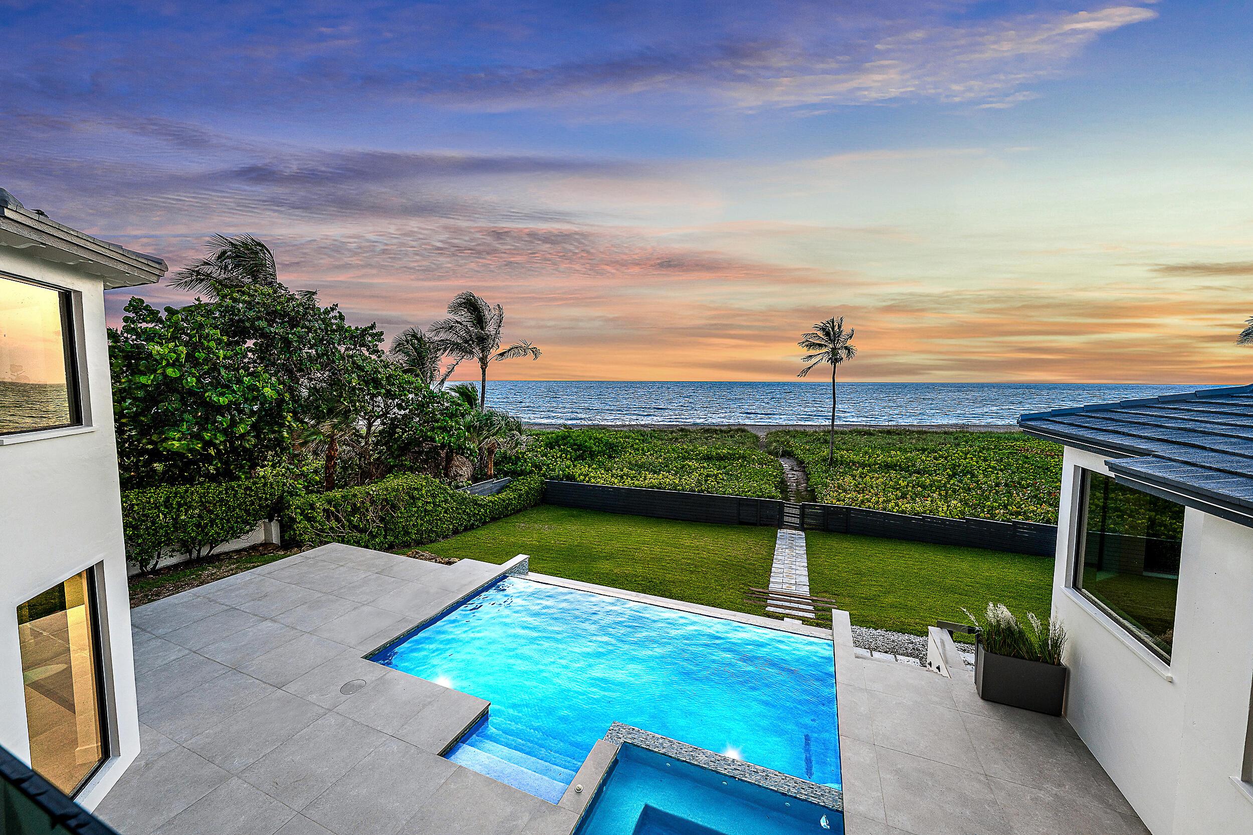 Image 4: View Sunrise