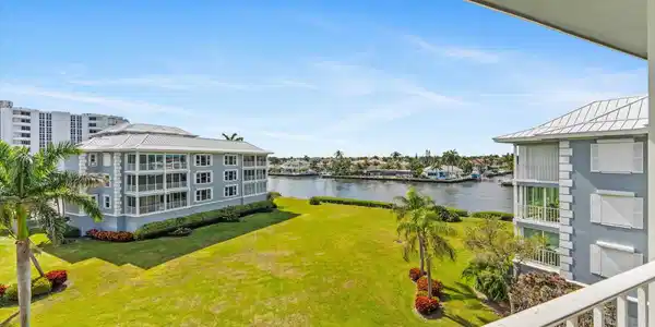 2150 S Ocean Boulevard