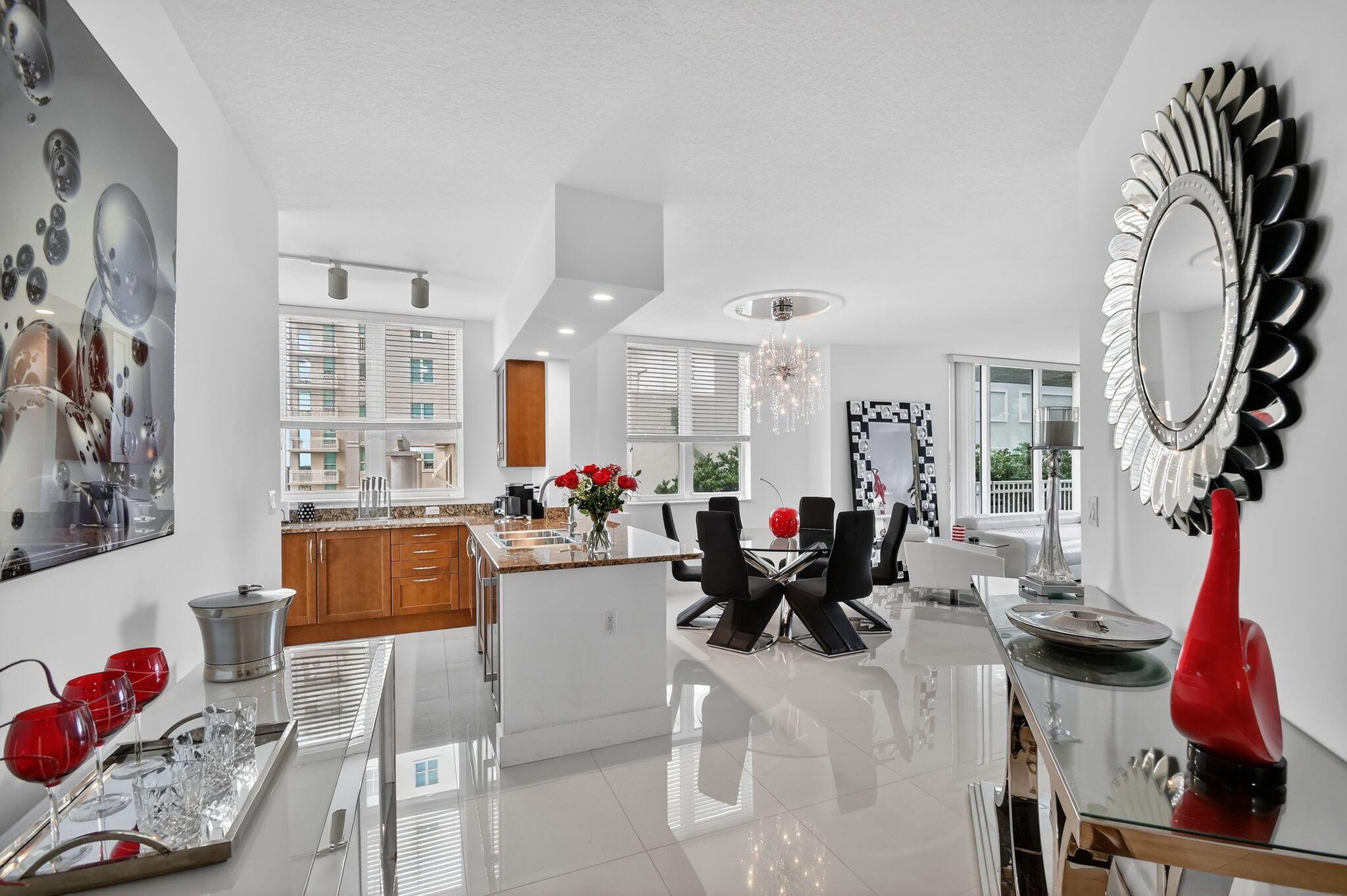 Image 4: 4-web-or-mls-DSC_4678