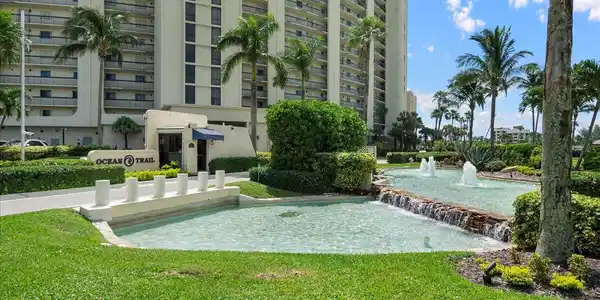 200 Ocean Trail Way