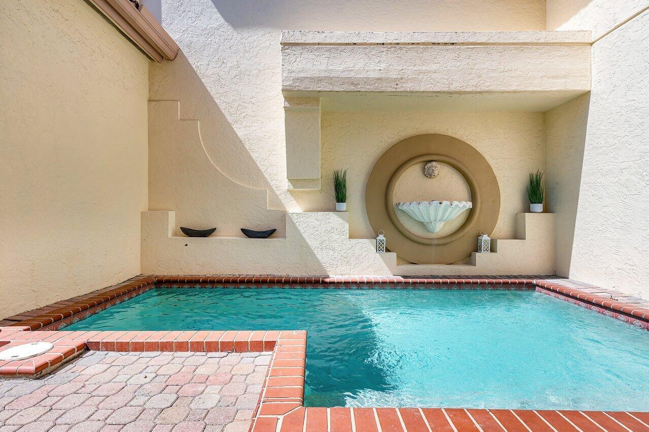 Image 4: 002-4517SouthOceanBoulevard-HighlandBeac