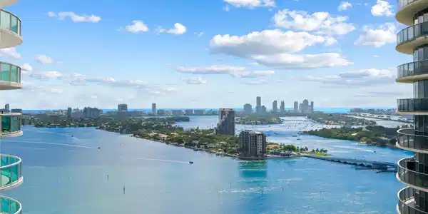 1800 N Bayshore Drive