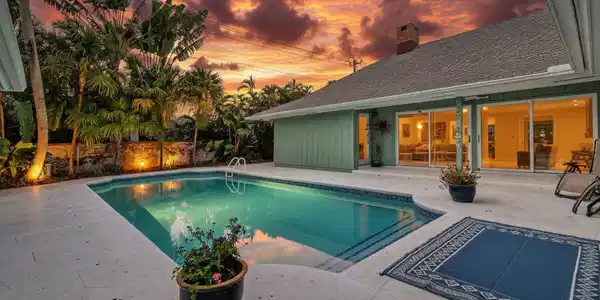 285 Golfview Drive