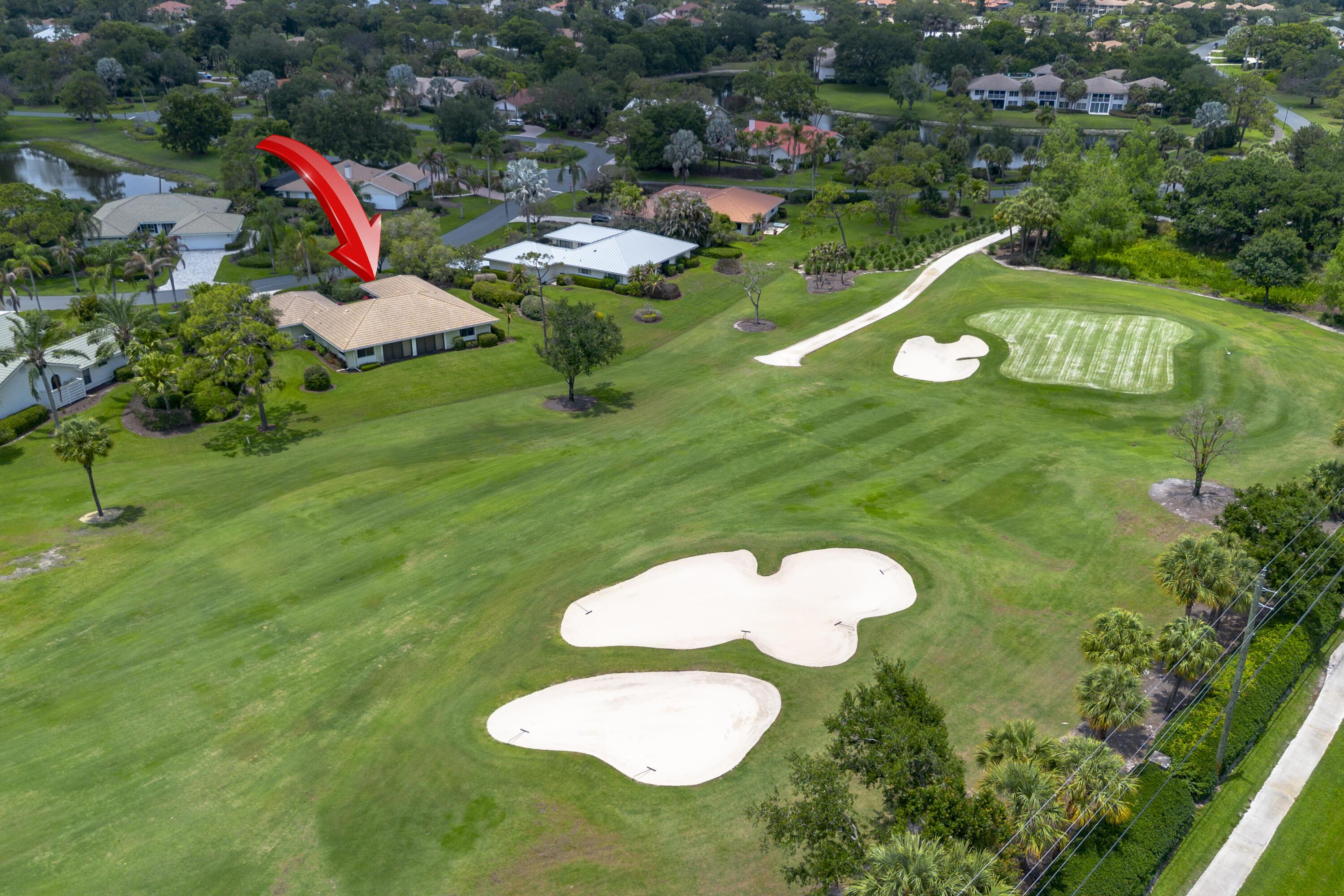 Image 3: back overlooking the 9th hole
