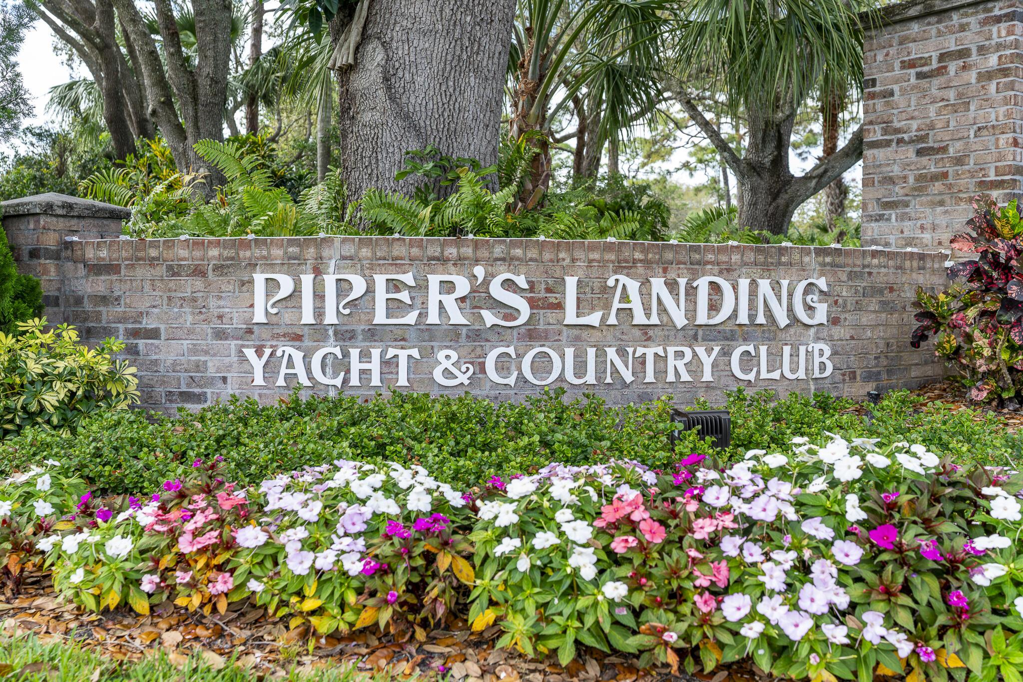 Image 4: Piper's Landing gated entry welcomes you home