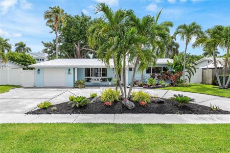 5030 NE 26th Ter