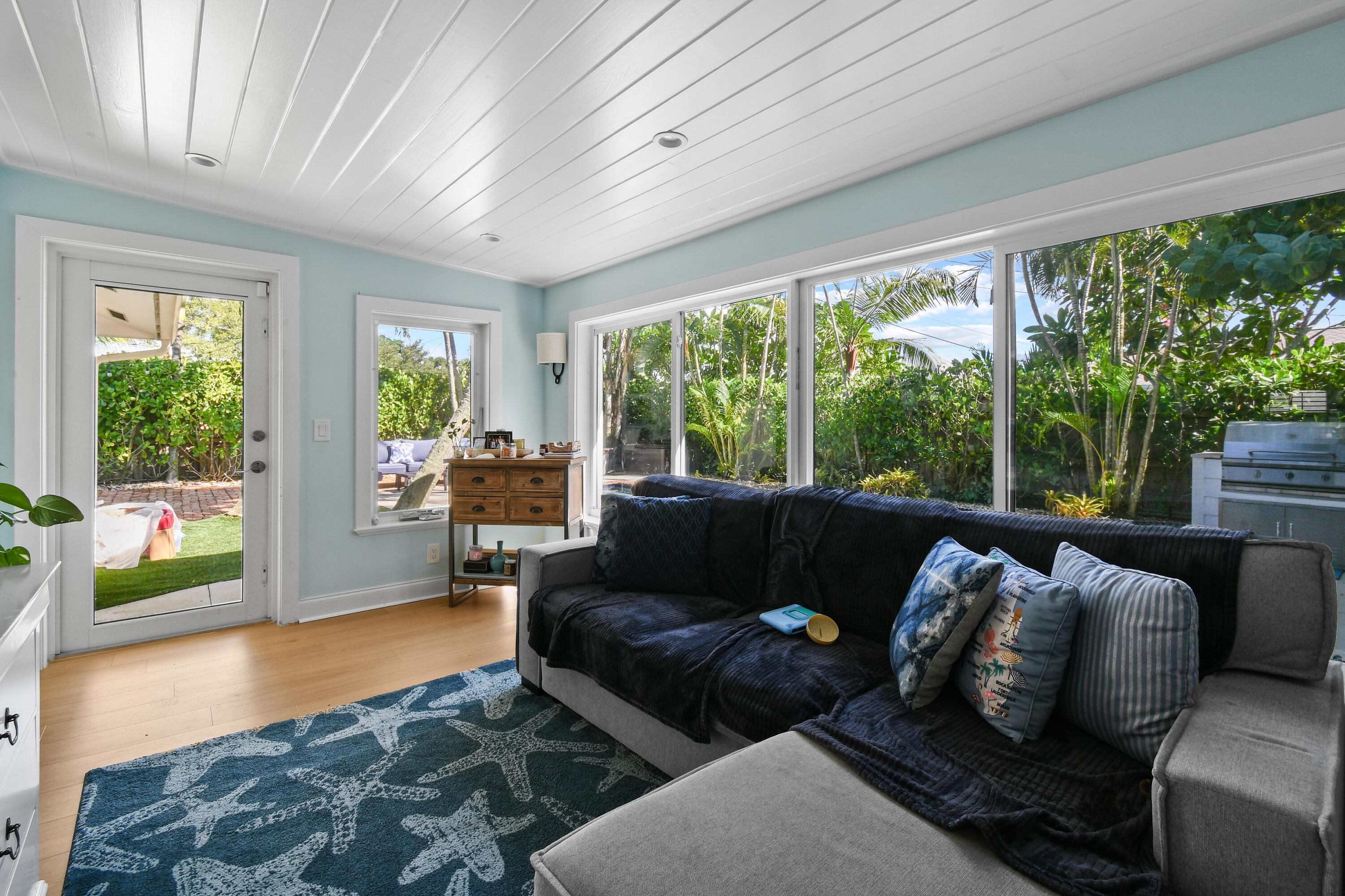 Image 4: Florida Room