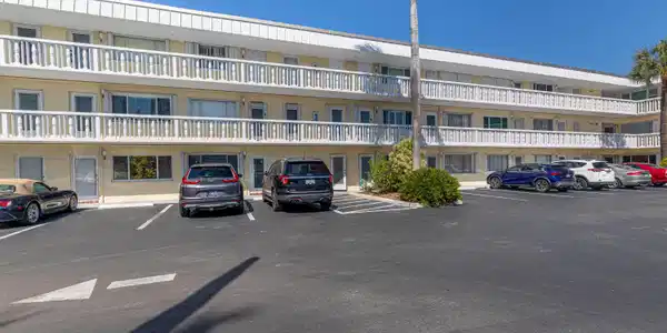 Image 2: Front Building (1)