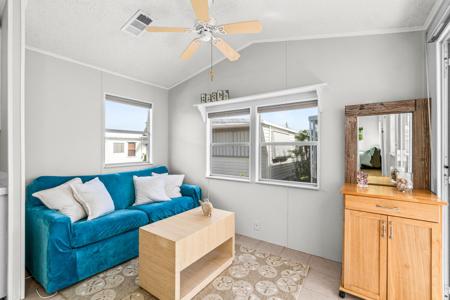 12 Hibiscus Drive